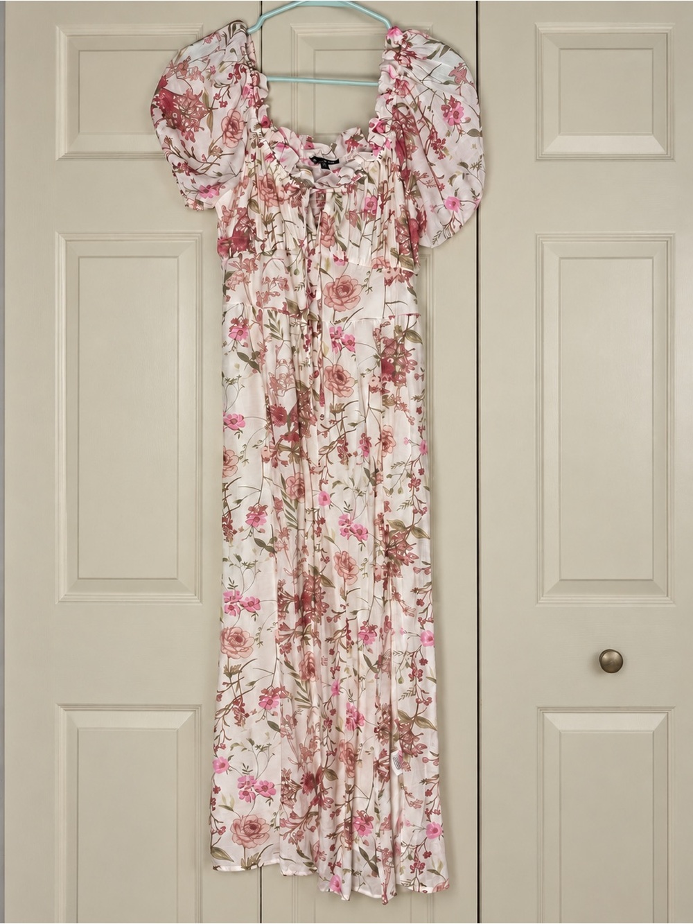 Floral Pink Cream Home Accent Dress-Style Wall Hanging